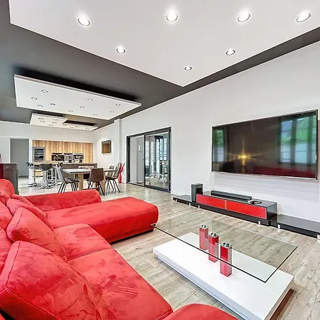 Loft Terrasse Avec Proche Centre Historique Apartment Montlucon